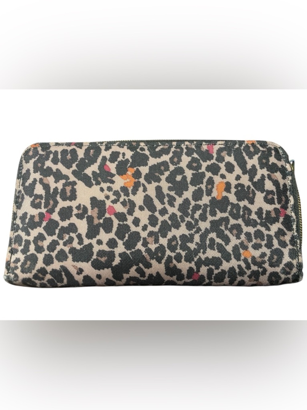 Vintage Travelon Leopard print wallet in Beige, Black and Pink Accent. NWOT! - Picture 2 of 3